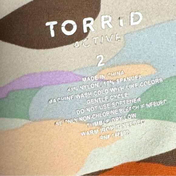 Torrid Camo Multi Color Performance Core 9 Inch Active Bike Short Size 2XL - Picture 11 of 11